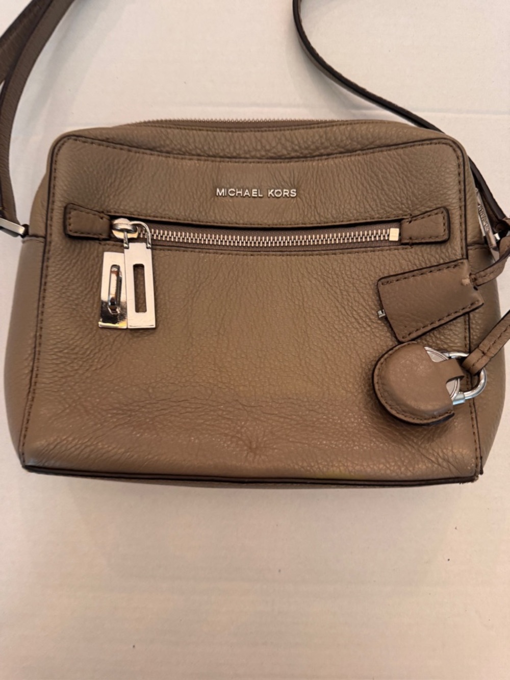 Michael Kors Hamilton Leather Purse Shoulder Bag Padlock Logo Locking Charm Key